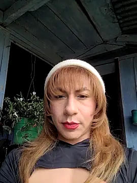 Snapshot of Evehampy chatting on March 31, 2026, 6:52 pm Evehampy online show from March 31, 2026, 6:52 pm