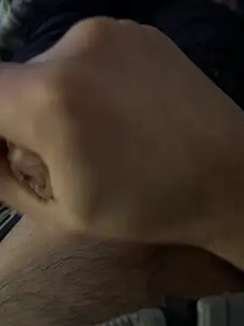 alieno27 online show from February 3, 2025, 8:24 pm