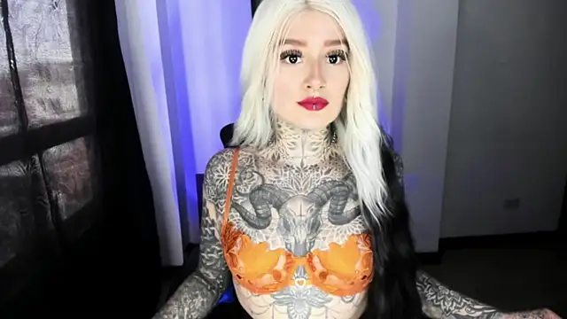 Anaii Gomez online show from October 22, 2025, 7:46 pm