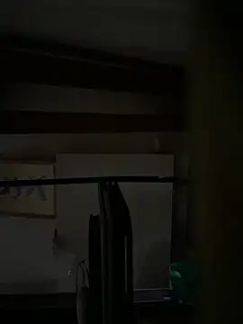 la chiennete online show from October 27, 2025, 8:40 am