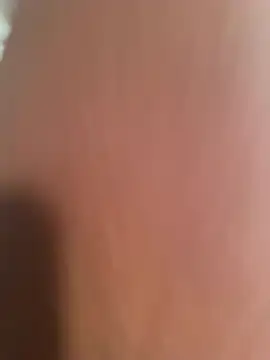 Snapshot of la_chiennete chatting on January 31, 2026, 8:29 pm la chiennete online show from January 31, 2026, 8:29 pm