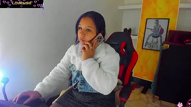 Charis 21 online show from February 10, 2026, 7:18 pm