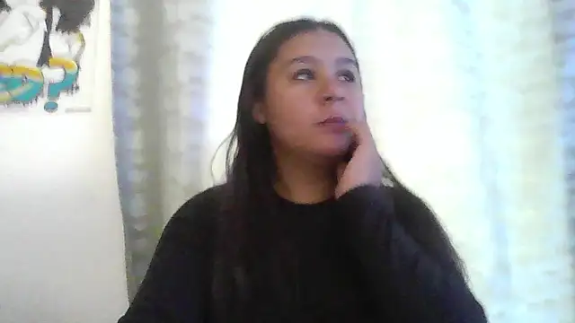 Snapshot of Charis_21 chatting on July 9, 2026, 5:50 pm Charis 21 online show from July 9, 2026, 5:50 pm