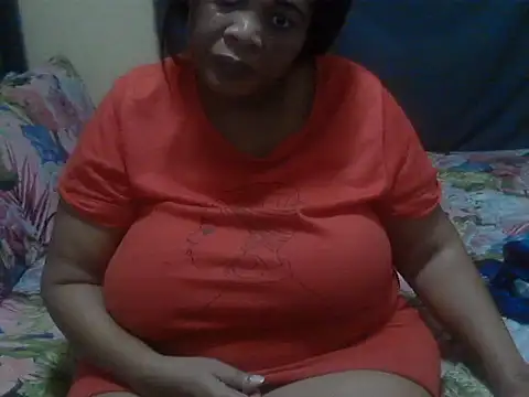 Snapshot of BLACKMILF4U chatting on April 20, 2026, 4:54 pm BLACKMILF4U online show from April 20, 2026, 4:54 pm