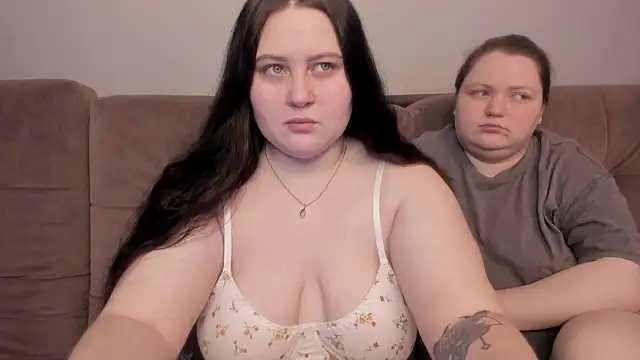 ihaveasecret  online show from January 9, 2026, 1:58 pm