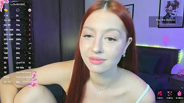 Snapshot of EleanorePeach chatting on October 13, 2025, 12:38 pm EleanorePeach online show from October 13, 2025, 12:38 pm