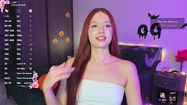 Snapshot of EleanorePeach chatting on November 1, 2025, 11:56 am EleanorePeach online show from November 1, 2025, 11:56 am