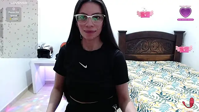 salome sweet4 online show from March 22, 2025, 9:10 pm