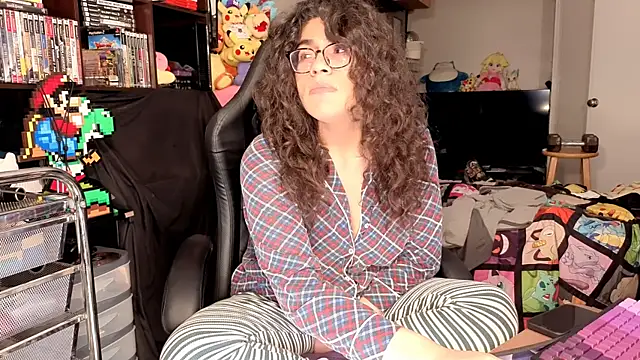 ShinyCherub online show from April 12, 2026, 11:43 pm