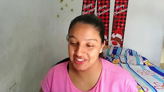 almaswan1 online show from December 20, 2024, 6:13 pm