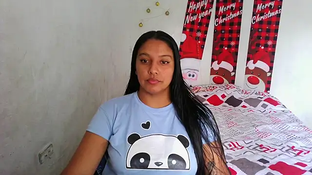 almaswan1 online show from January 2, 2025, 4:02 pm