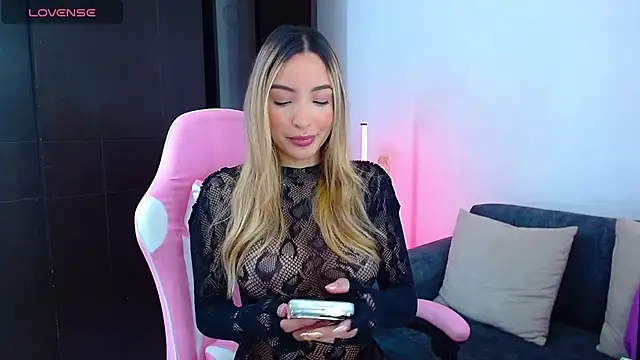 im grecia online show from February 4, 2026, 9:31 pm