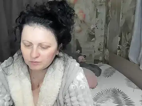 Lillian2 online show from January 15, 2026, 11:15 am