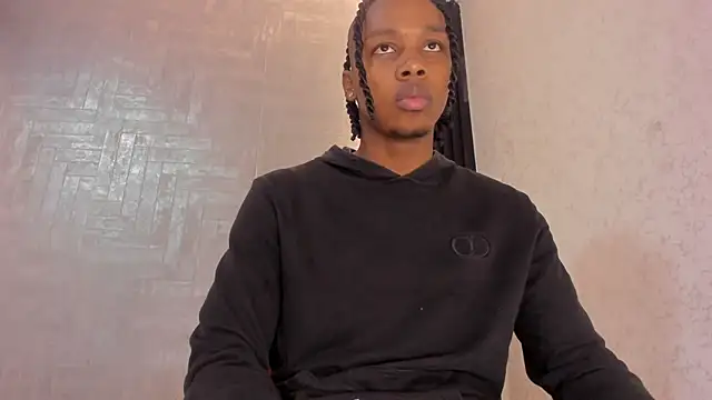 DominicSccott online show from October 13, 2025, 1:11 pm