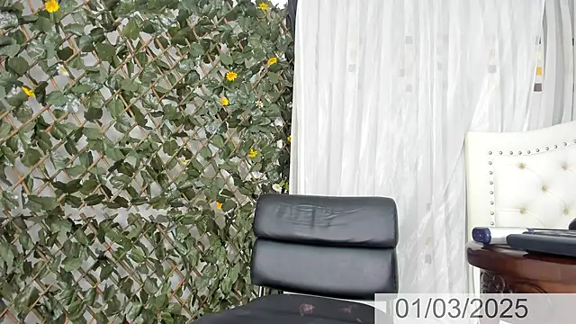 Snapshot of BunnyHotsx chatting on March 2, 2025, 1:15 am BunnyHotsx online show from March 2, 2025, 1:15 am