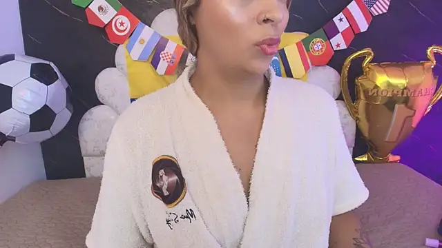  MiaBrown  online show from July 10, 2026, 12:08 pm