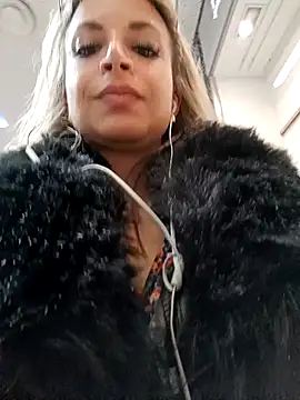 Cute Anissa online show from December 23, 2024, 1:24 pm