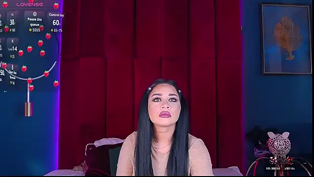 MadyLuxxx online show from April 14, 2026, 6:47 pm