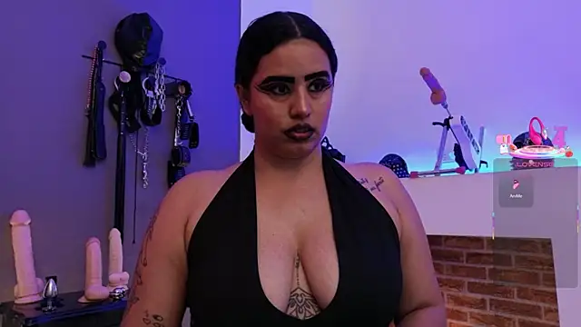 MariaGaitan online show from January 7, 2026, 7:05 pm