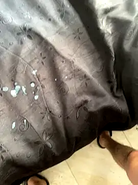 Snapshot of Luismimor93 chatting on December 6, 2024, 4:49 pm Luismimor93 online show from December 6, 2024, 4:49 pm