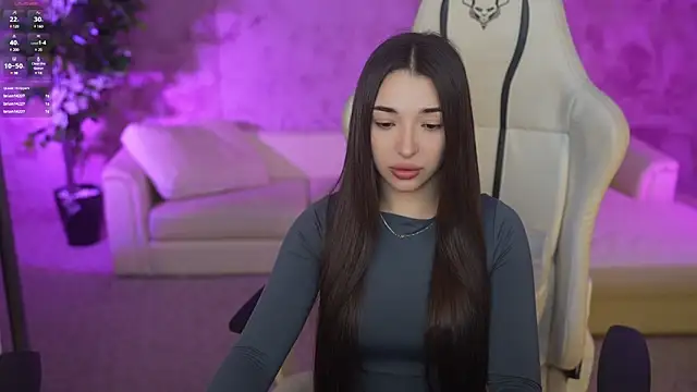 Jasmine Flow online show from March 11, 2025, 11:59 pm