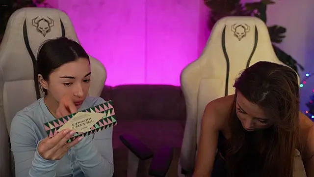 Jasmine Flow online show from December 19, 2025, 8:10 am