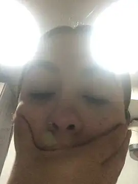 nalalye cruzz  online show from February 23, 2026, 12:30 am