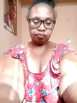 ZOQULUx online show from March 3, 2026, 1:50 pm