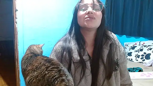 clarisse69 online show from February 7, 2025, 3:34 am