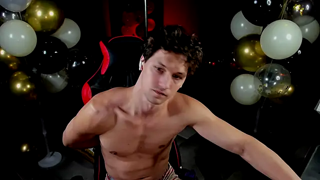 dirty-boss online show from October 2, 2025, 1:18 pm