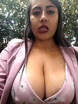 Oryk    online show from December 5, 2024, 9:17 pm