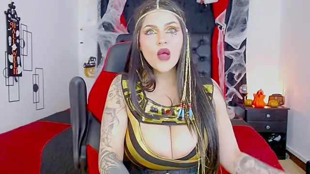 Snapshot of misslombana chatting on November 2, 2025, 6:16 am misslombana online show from November 2, 2025, 6:16 am