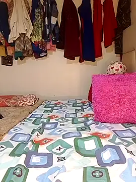 NicRaisaa online show from January 9, 2025, 3:04 am