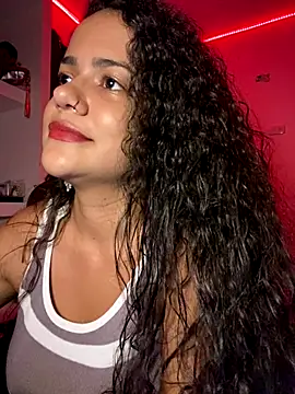 demonaughtyyy online show from November 5, 2025, 3:06 am