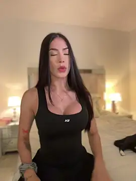 Im Valentina online show from March 19, 2026, 11:42 pm