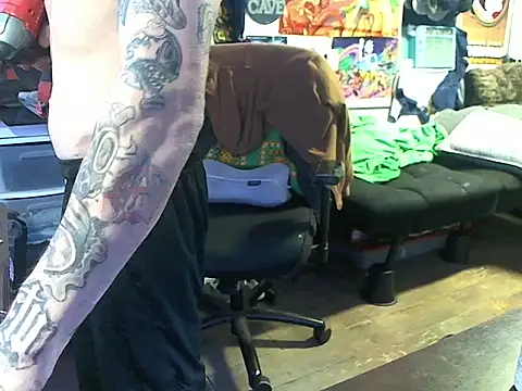 CloudDadddyyy420 online show from January 31, 2025, 2:49 pm