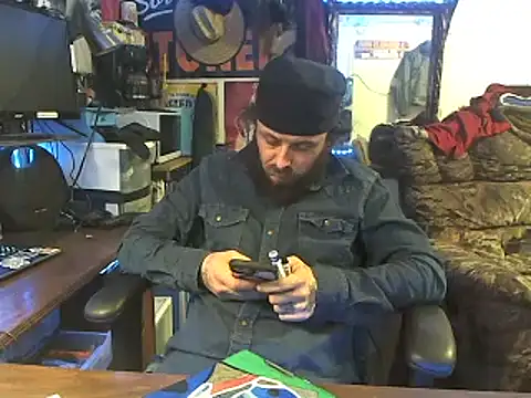 CloudDadddyyy420 online show from September 9, 2025, 7:41 am