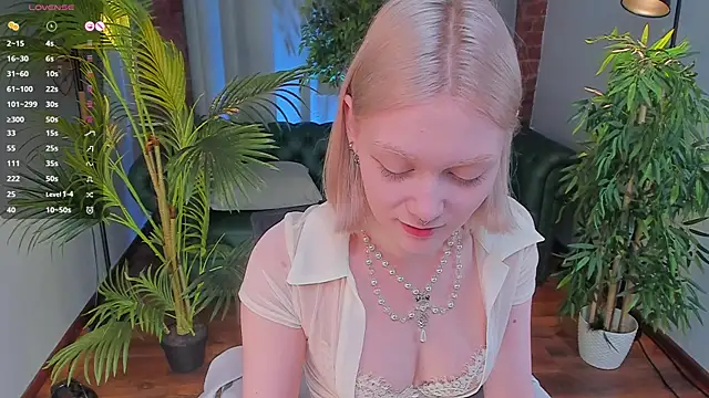  Rude Girl  online show from January 15, 2025, 2:56 pm