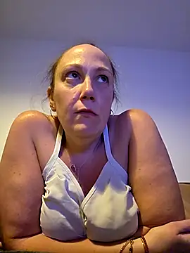 Wisie Cutie online show from March 28, 2026, 10:53 pm