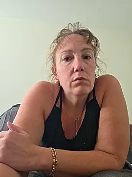 Snapshot of Wisie_Cutie chatting on June 6, 2026, 12:54 pm Wisie Cutie online show from June 6, 2026, 12:54 pm