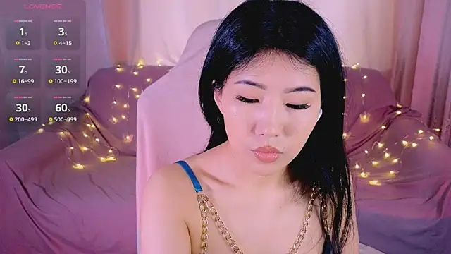 Snapshot of Wendy__Hills chatting on May 10, 2026, 5:34 am Wendy Hills online show from May 10, 2026, 5:34 am