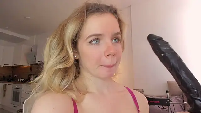 lit asella online show from February 26, 2025, 12:25 pm