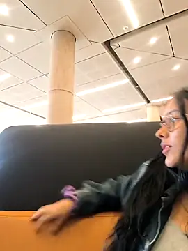 Annya-sweet online show from November 11, 2025, 3:12 pm