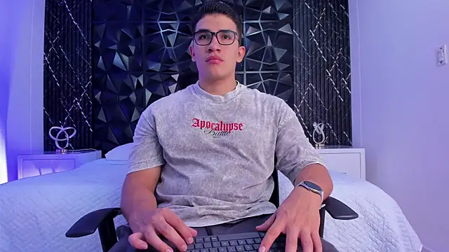 JeffDaltton online show from October 28, 2025, 8:11 pm