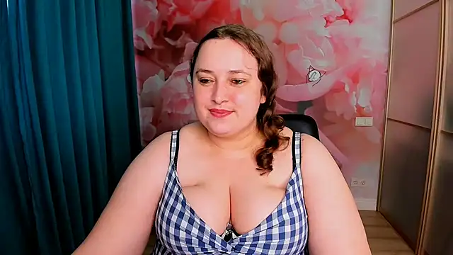 GwenHoward online show from March 1, 2025, 1:18 pm