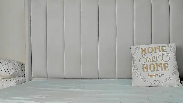 Snapshot of _heavenlysent chatting on May 19, 2026, 4:08 am heavenlysent online show from May 19, 2026, 4:08 am