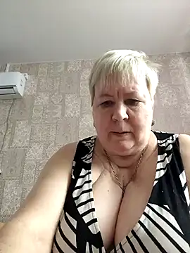 EffectFiona online show from January 5, 2025, 8:43 am