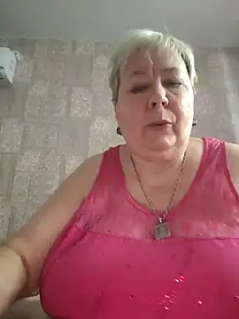 EffectFiona online show from January 13, 2025, 5:01 am