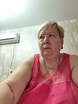 EffectFiona online show from January 26, 2025, 2:14 am