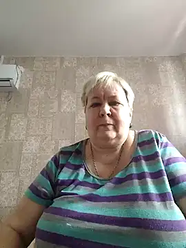 EffectFiona online show from February 6, 2025, 10:37 am